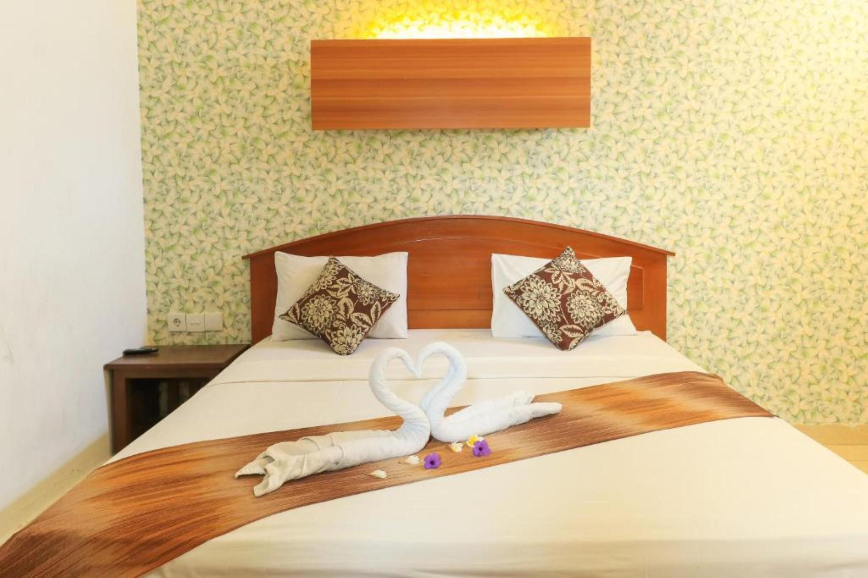 Ayu Lili Garden Hotel Kuta Kuta  Bagian luar foto