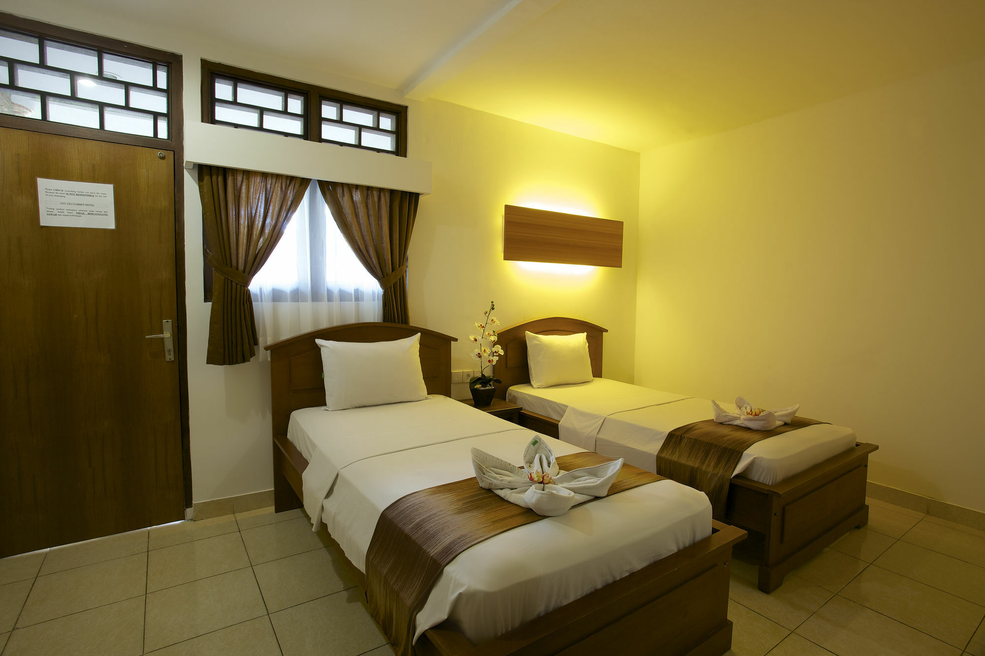 Ayu Lili Garden Hotel Kuta Kuta  Bagian luar foto